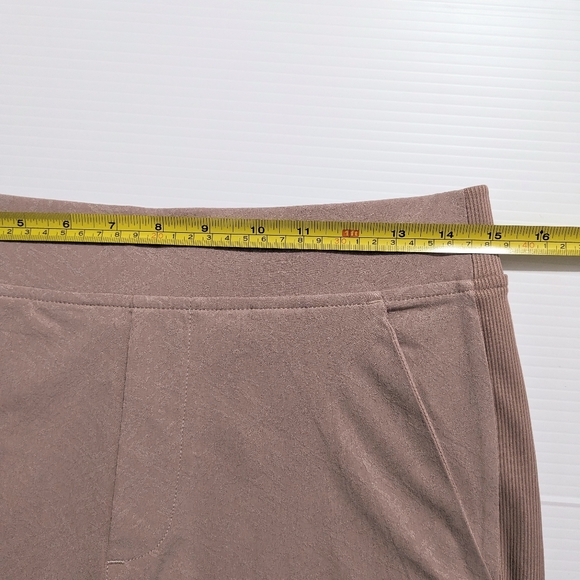 Athleta Brooklyn Textured Ankle Pant Grain Camo Mocha Latte Size 6 - Picture 9 of 11